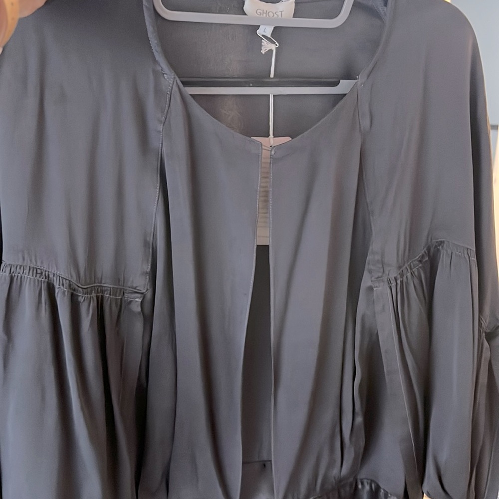 New with tags GHOST “Faye Shrug”  silk cropped jacket with waist tie